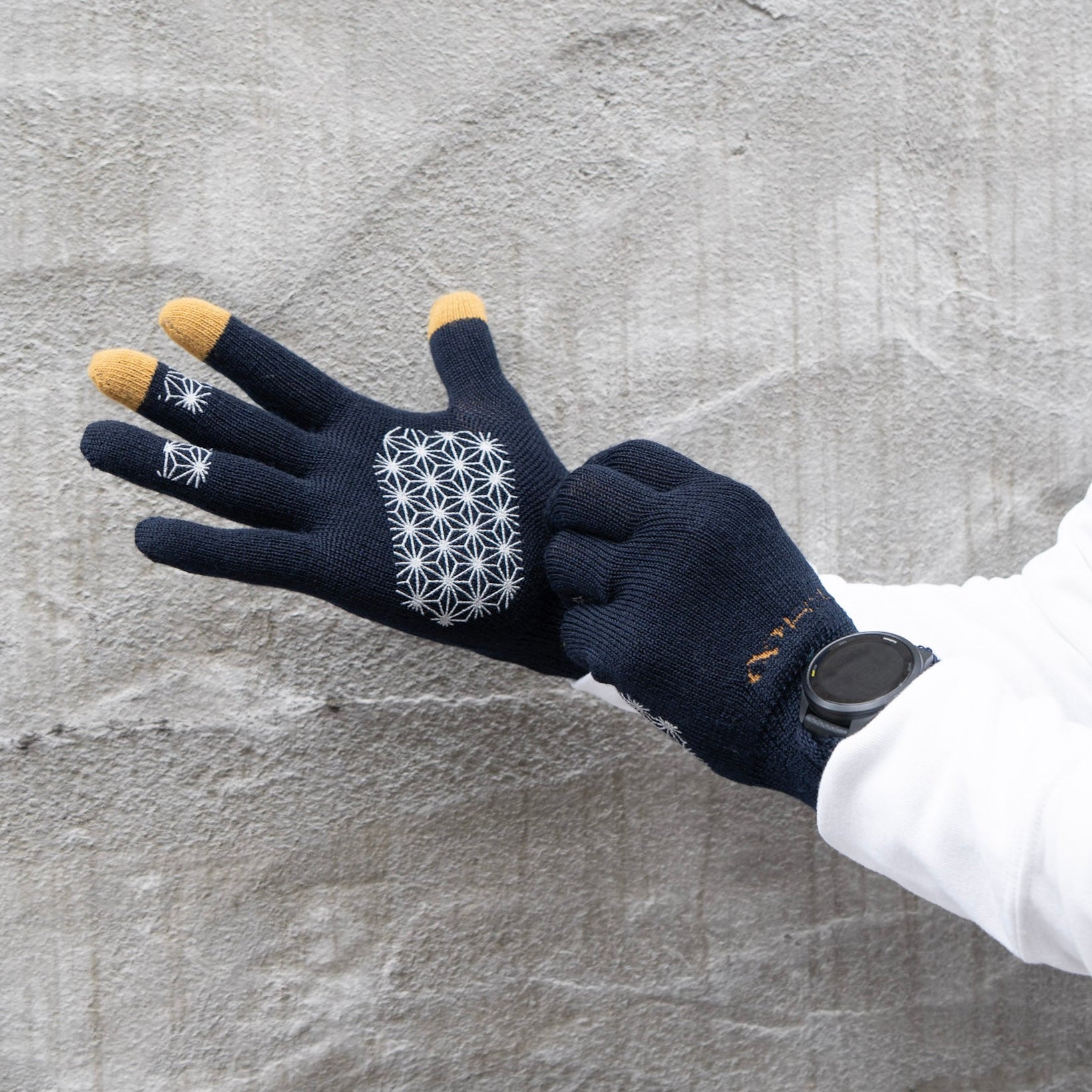 R×L｜メリノグローブ ミッドG / Runtripコラボ限定カラー (Navy × Mustard)