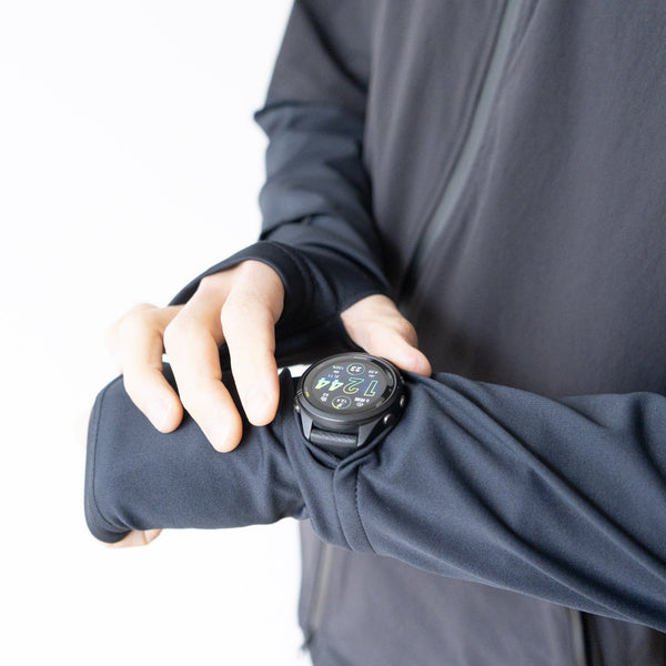 THE RUNNING JACKET by Runtrip Full Zip (Black)