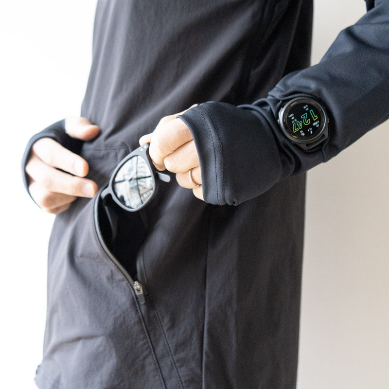 THE RUNNING JACKET by Runtrip Full Zip (Black)