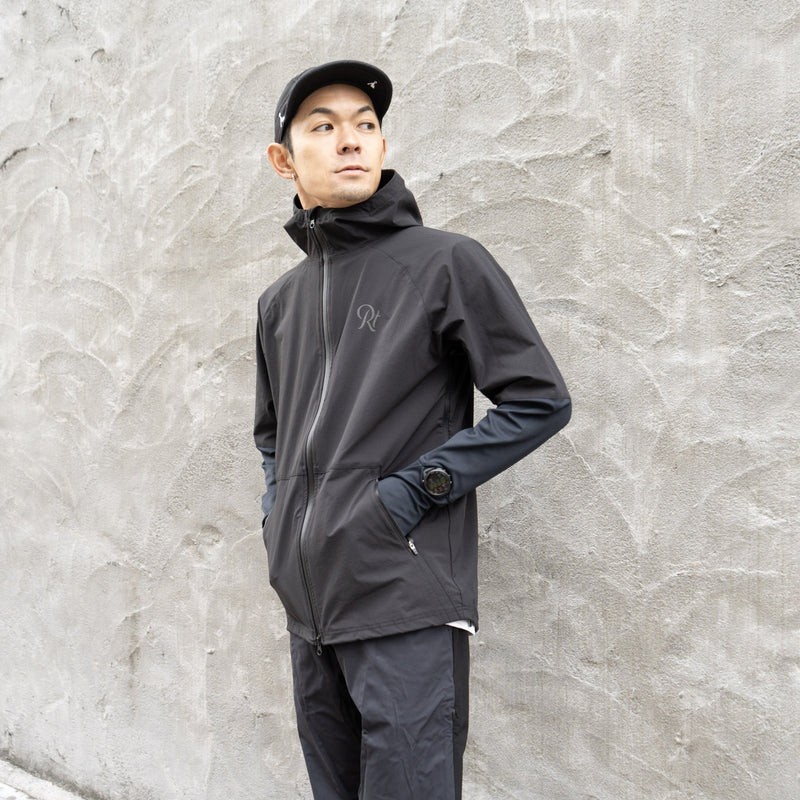 THE RUNNING JACKET by Runtrip Full Zip (Black)