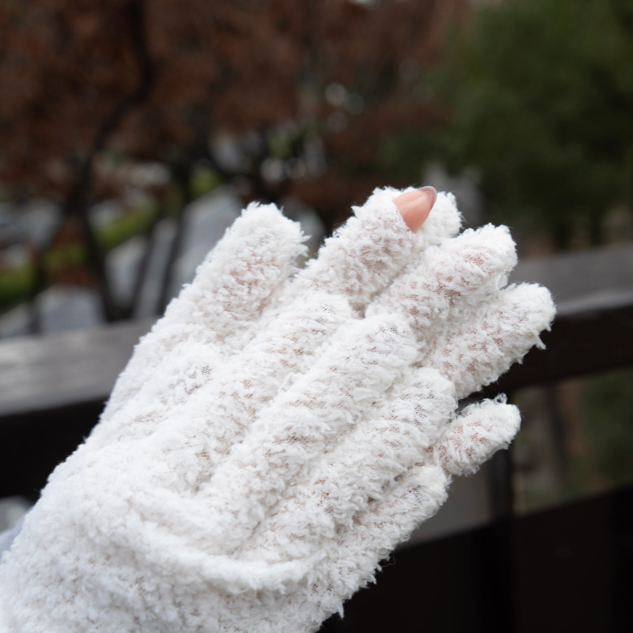 CHAOS AIR Pair of Groves