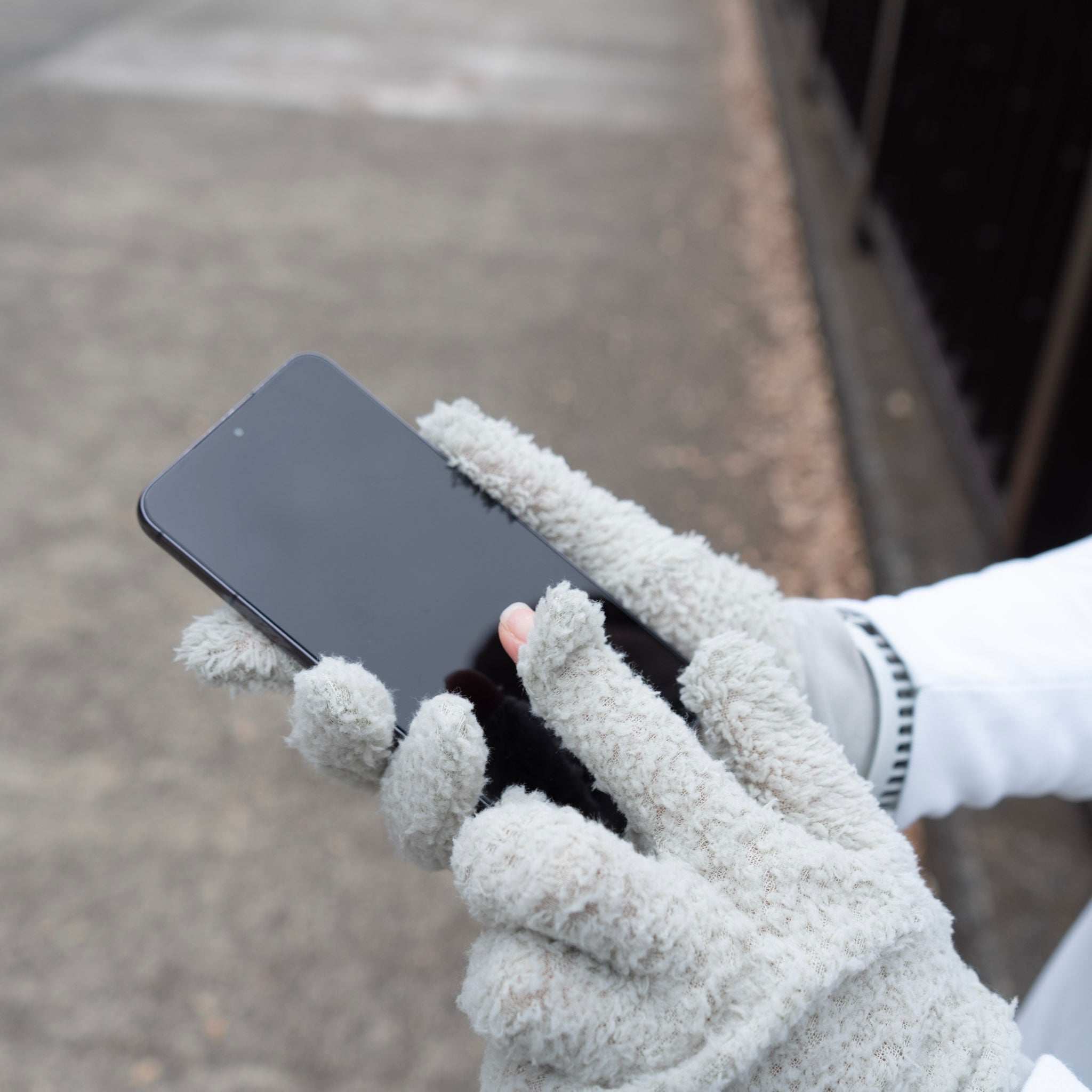 CHAOS AIR Pair of Groves