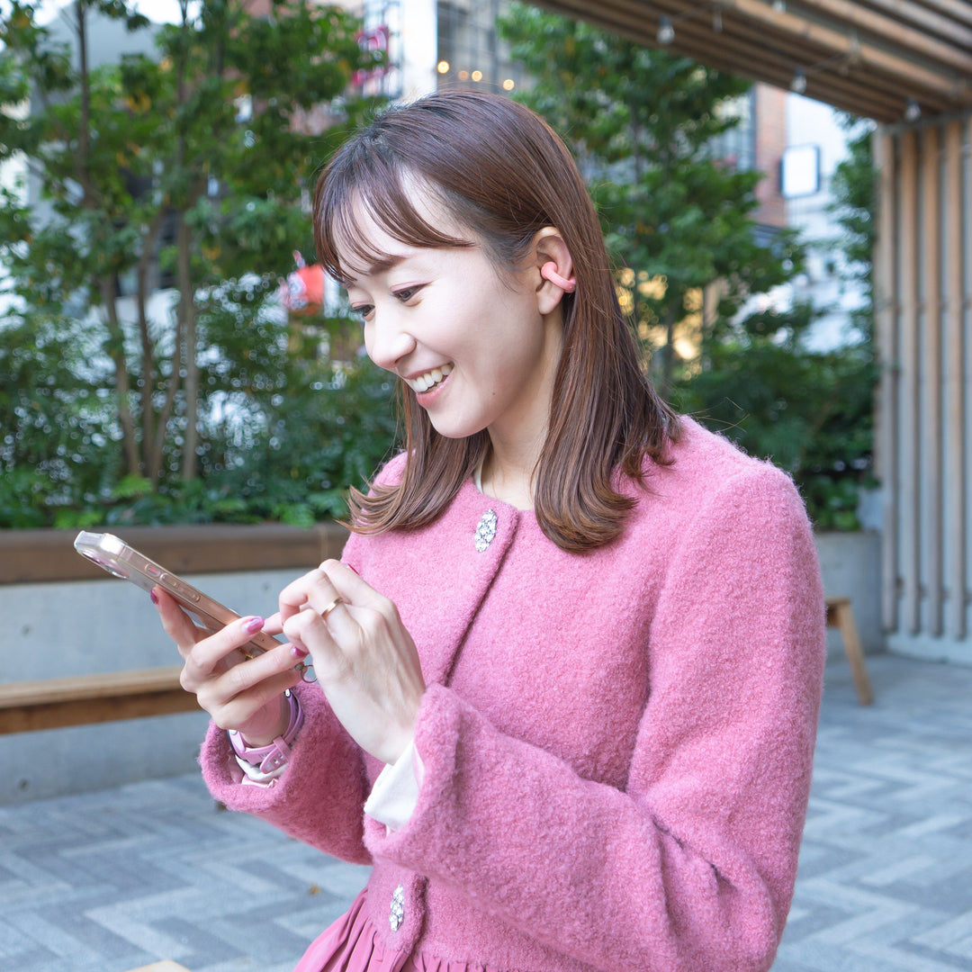 ambie sound earcuffs New Model｜耳をふさがない完全ワイヤレスイヤホン AM-TW02