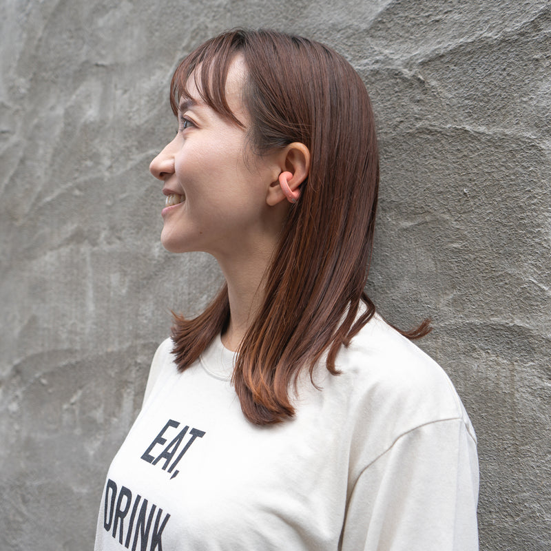 ambie sound earcuffs New Model｜耳をふさがない完全ワイヤレスイヤホン AM-TW02