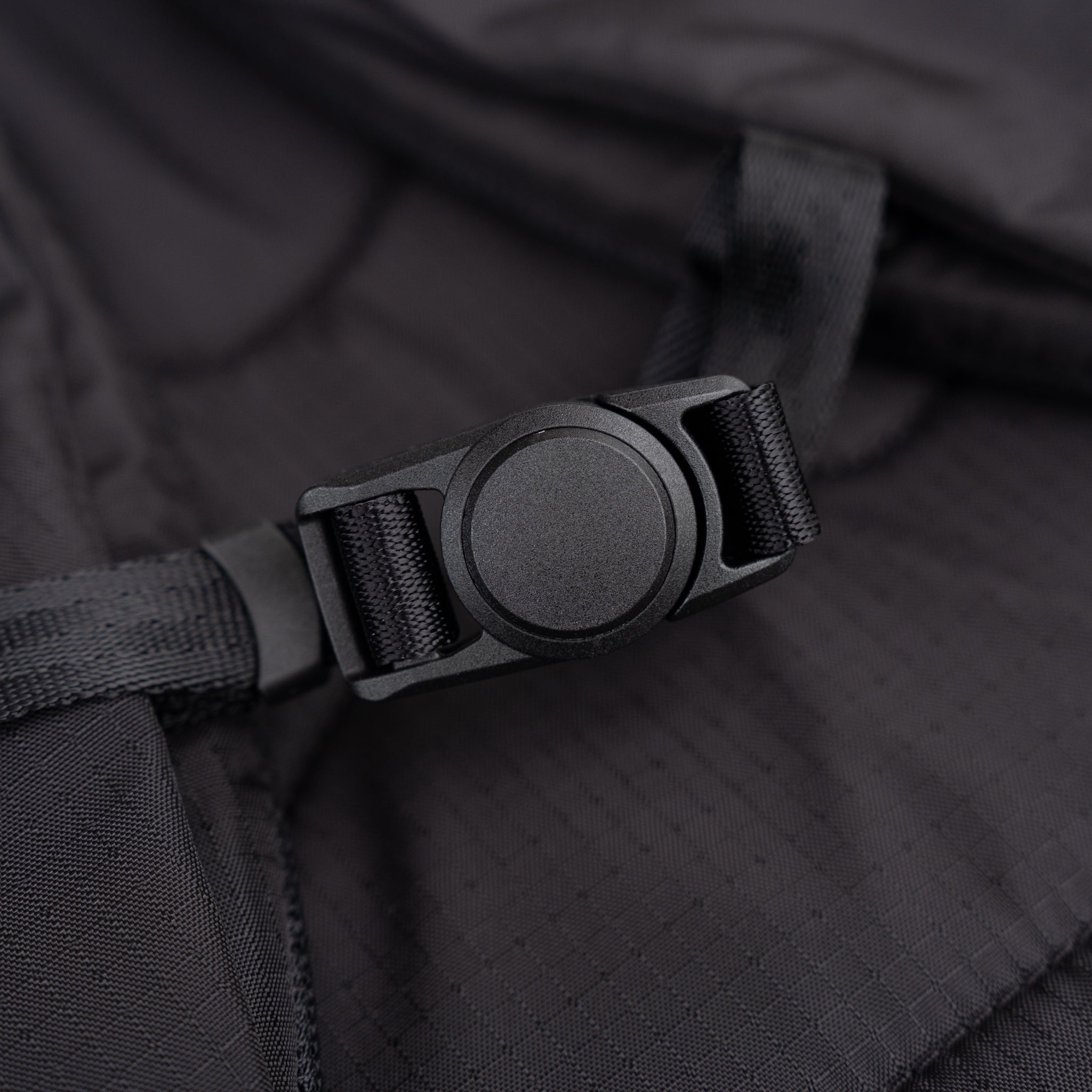 ABLE CARRY Thirteen Daybag（Ripstop Black） – Runtrip Store