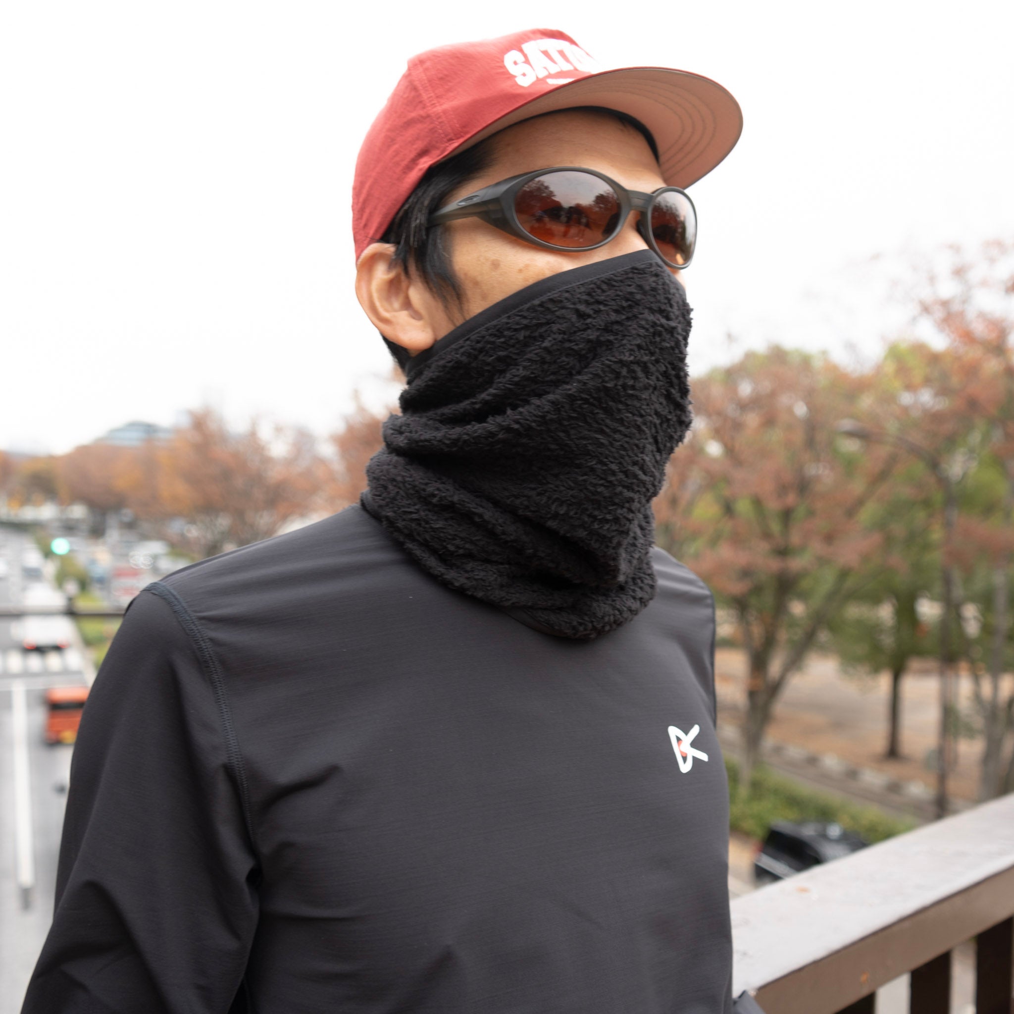 CHAOS AIR Neck Warmer – Runtrip Store