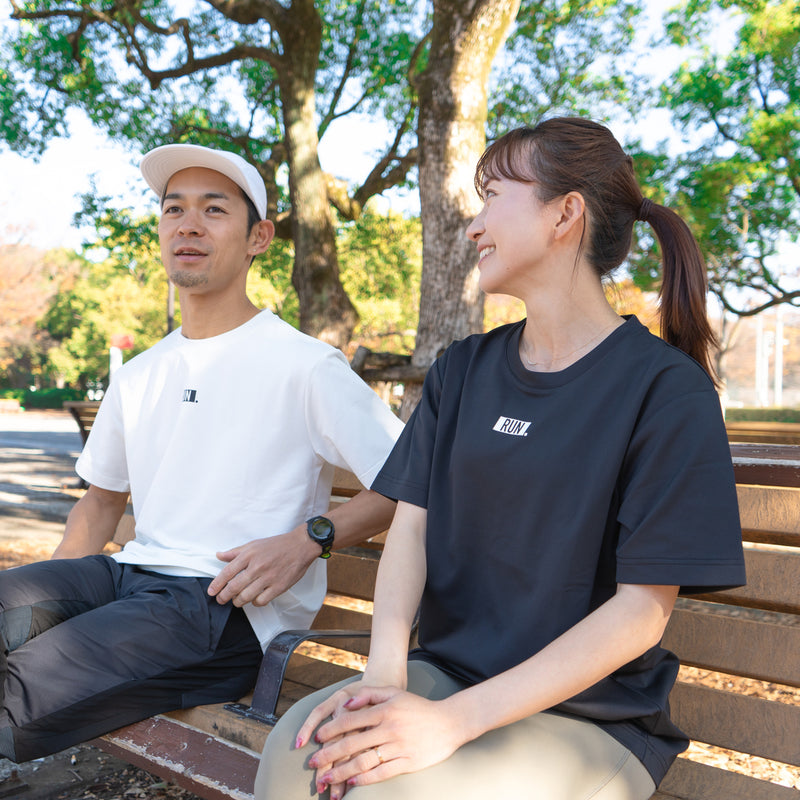 EAT DRINK SLEEP RUN / “STREET” RUN. FIELDSENSOR 秒乾 Tee (White)