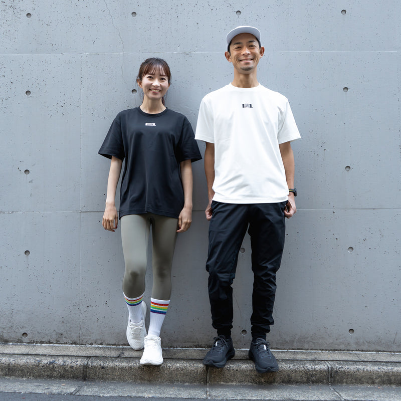 EAT DRINK SLEEP RUN / “STREET” RUN. FIELDSENSOR 秒乾 Tee (Black)