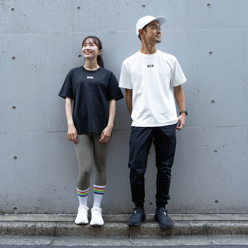 EAT DRINK SLEEP RUN / “STREET” RUN. FIELDSENSOR 秒乾 Tee (Black)