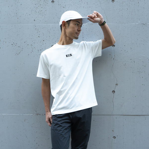 EAT DRINK SLEEP RUN / “STREET” RUN. FIELDSENSOR 秒乾 Tee (White)