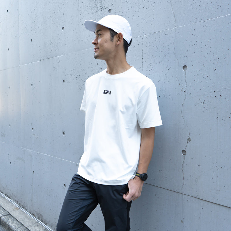 EAT DRINK SLEEP RUN / “STREET” RUN. FIELDSENSOR 秒乾 Tee (White)