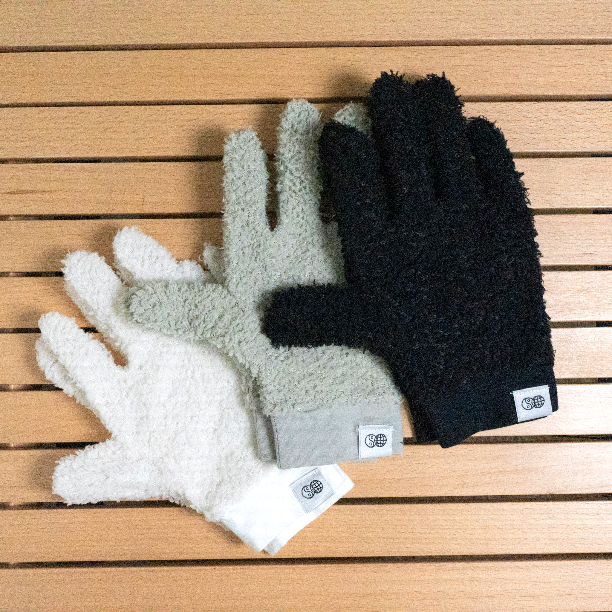 CHAOS AIR Pair of Groves