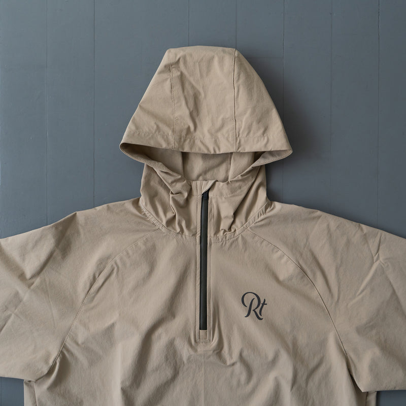 THE RUNNING JACKET by Runtrip Pull Over (Beige)