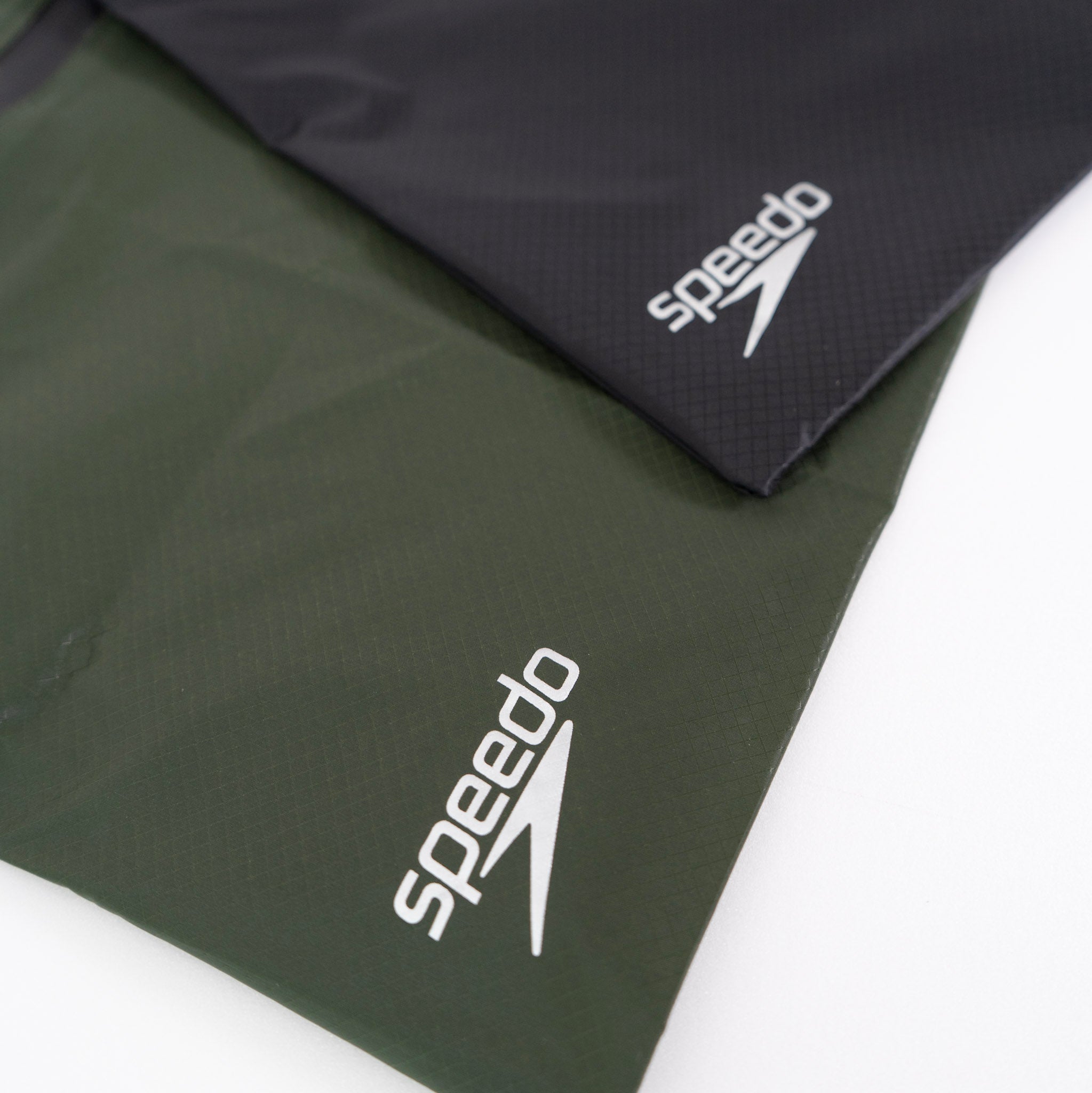 Speedo | ウォータープルーフフラットポーチ