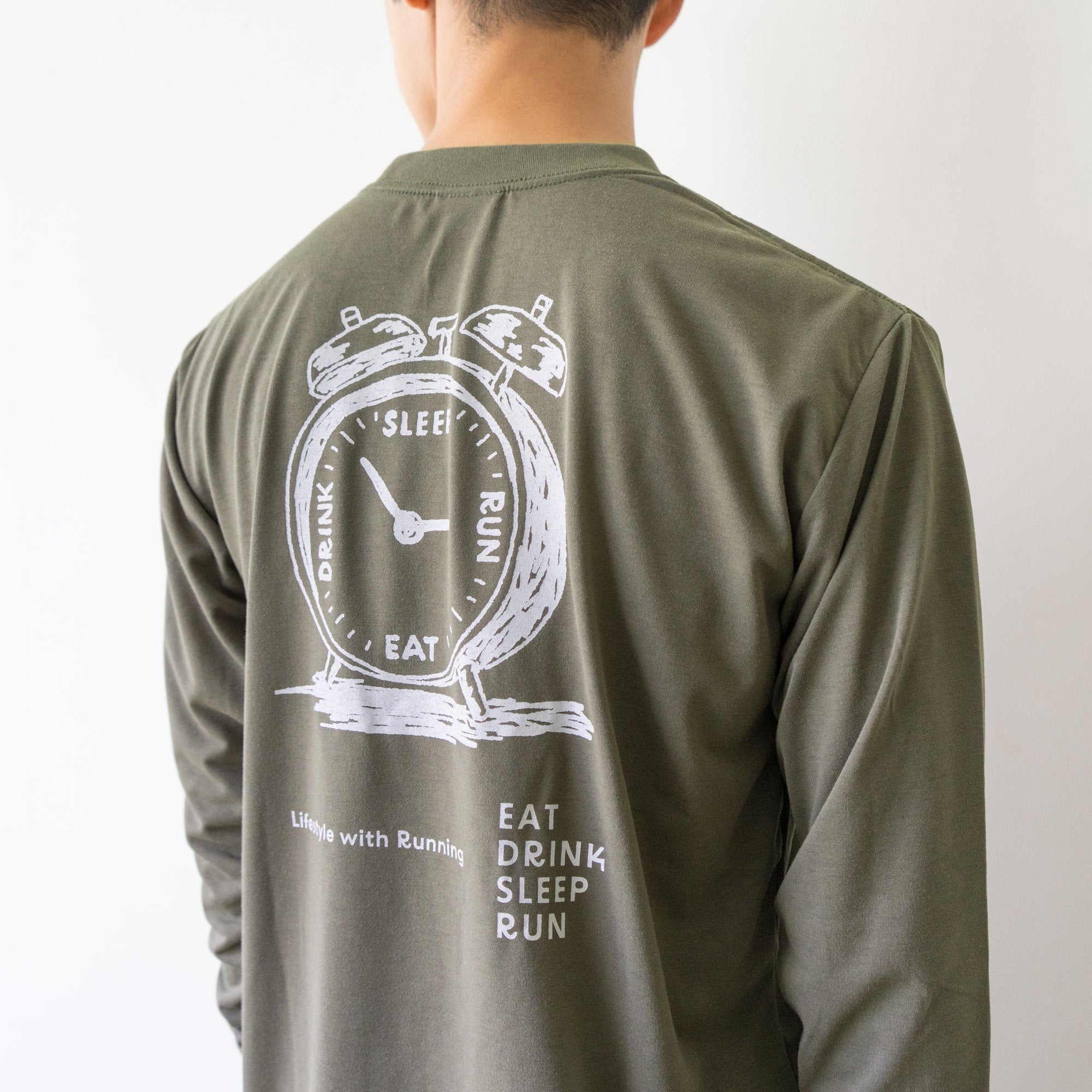 EAT DRINK SLEEP RUN “Eternal Runner Clock” Long-sleeve Tee