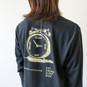 EAT DRINK SLEEP RUN “Eternal Runner Clock” Long-sleeve Tee