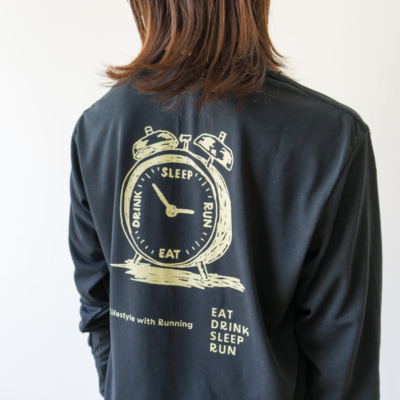 EAT DRINK SLEEP RUN “Eternal Runner Clock” Long-sleeve Tee
