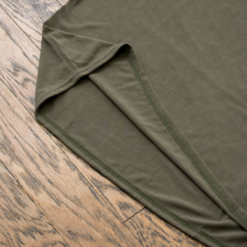 EAT DRINK SLEEP RUN “Eternal Runner Clock” Long-sleeve Tee