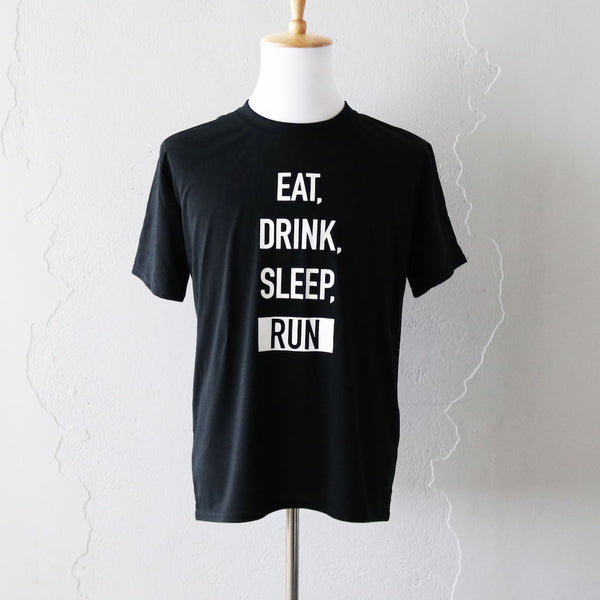 EAT DRINK SLEEP RUN / STREET Tee 2023 Mono (Black)
