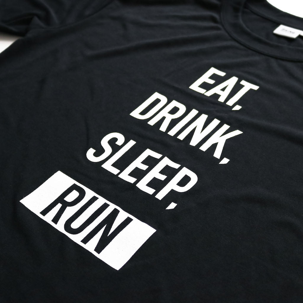 EAT DRINK SLEEP RUN / STREET Tee Vertical Mono (Black)