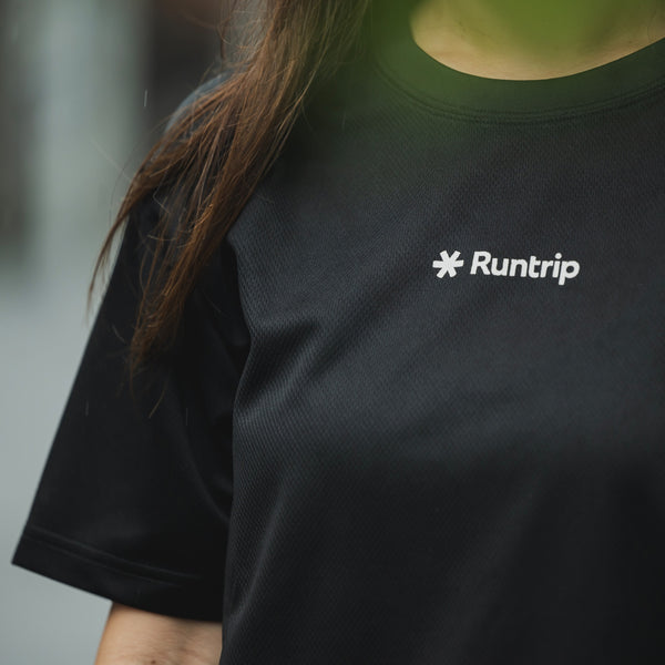 DRY | BASIC Runtrip Logo Tee Chest Logo Ver. 