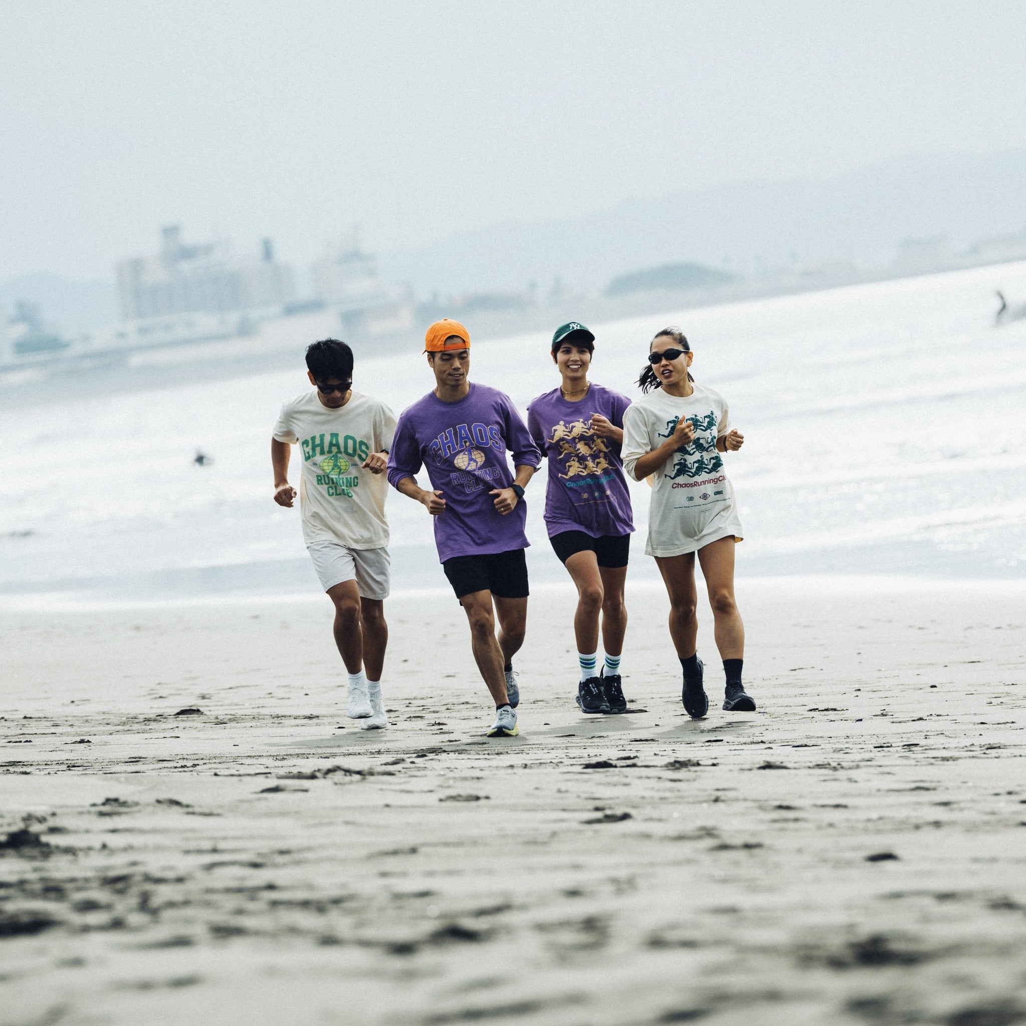 Chaos Running ClubロンT メンズS CHAOS Nostalgic Long-Sleeve Tee 