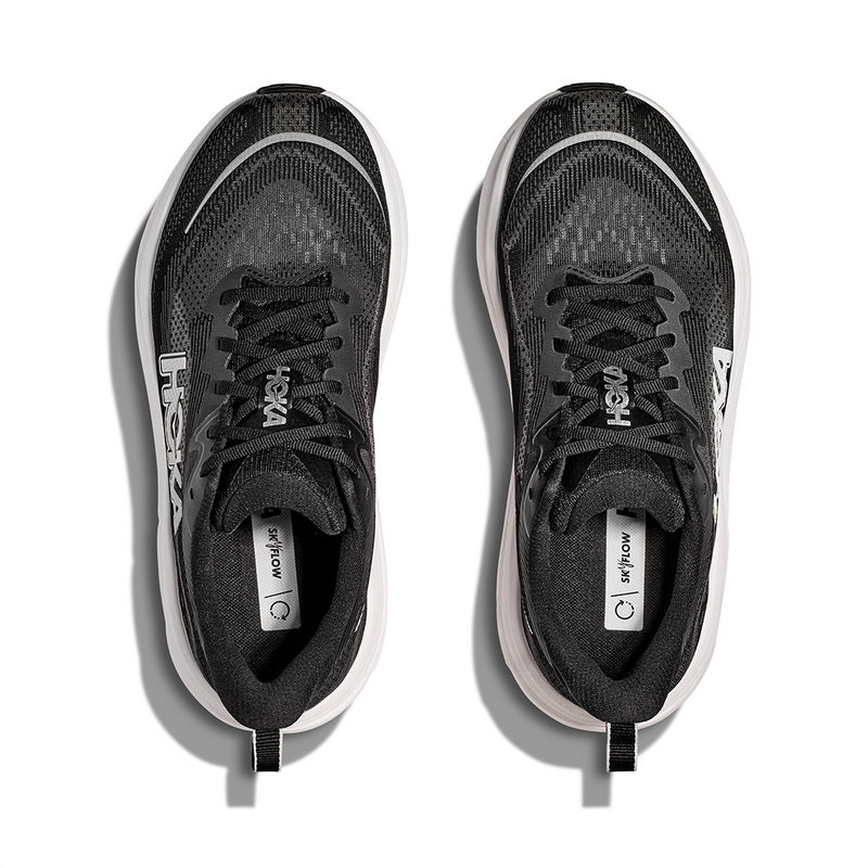 HOKA M SKYFLOW WIDE (MENS) BLACK / WHITE