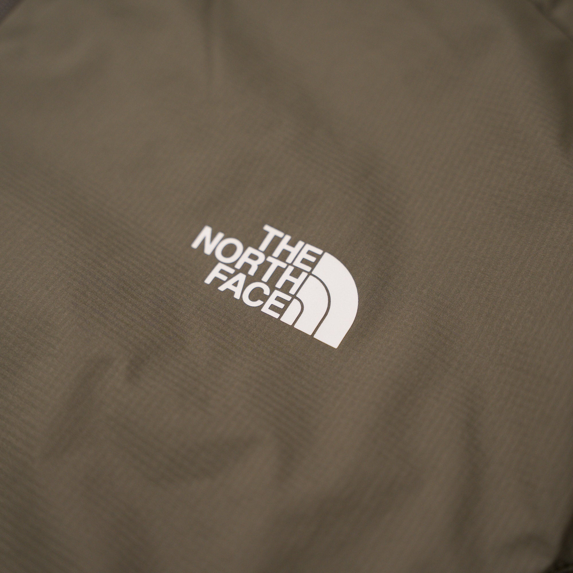 THE NORTH FACE ショートスリーブベントリックスランクルー（Unisex）