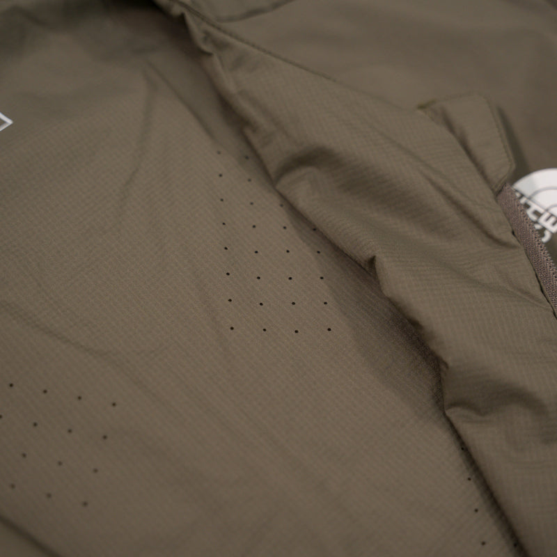 THE NORTH FACE | ショートスリーブベントリックスランクルー（Unisex）