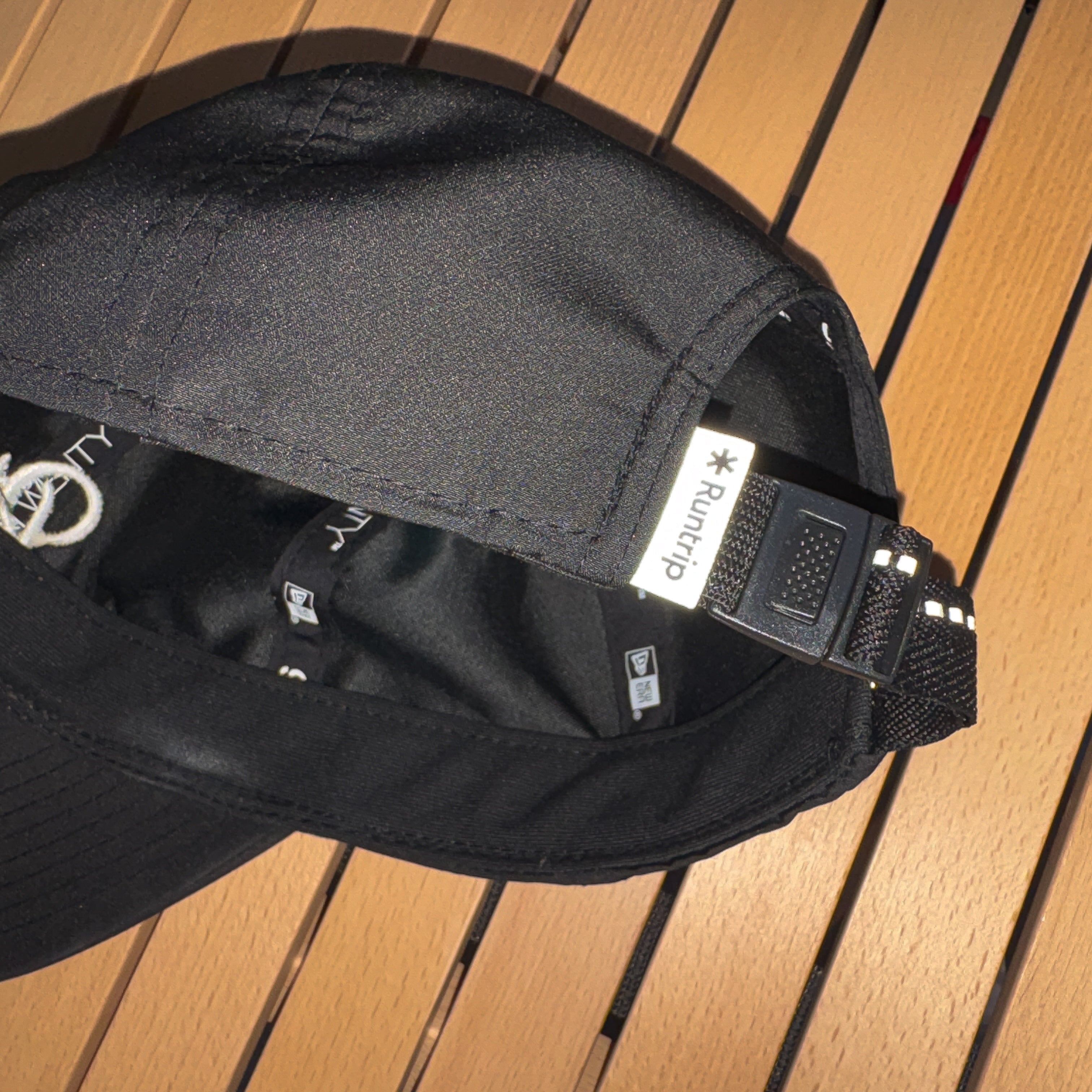 NEW ERA × Runtrip 9TWENTY Rt Logo Cap (Black)