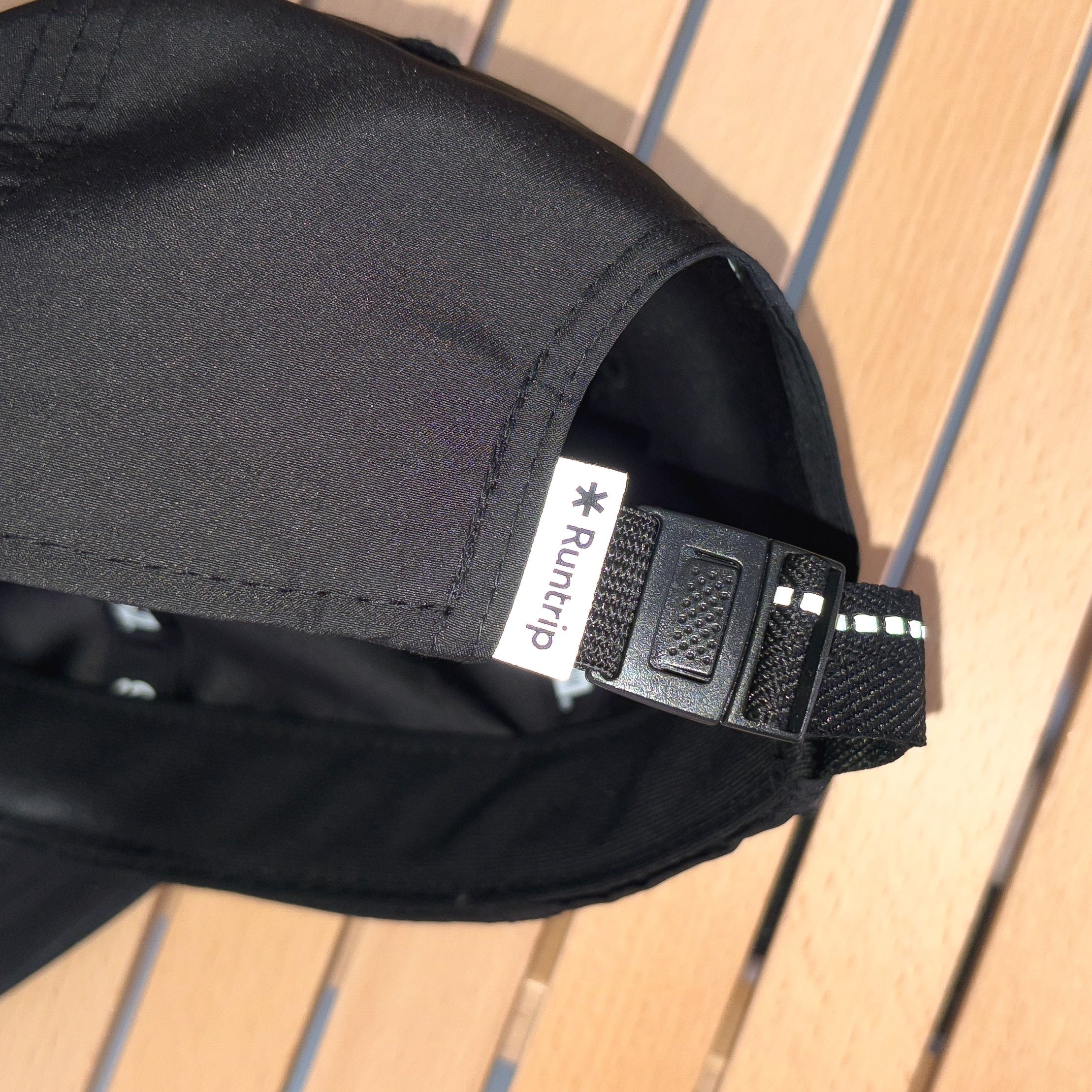 NEW ERA × Runtrip 9TWENTY Rt Logo Cap (Black)