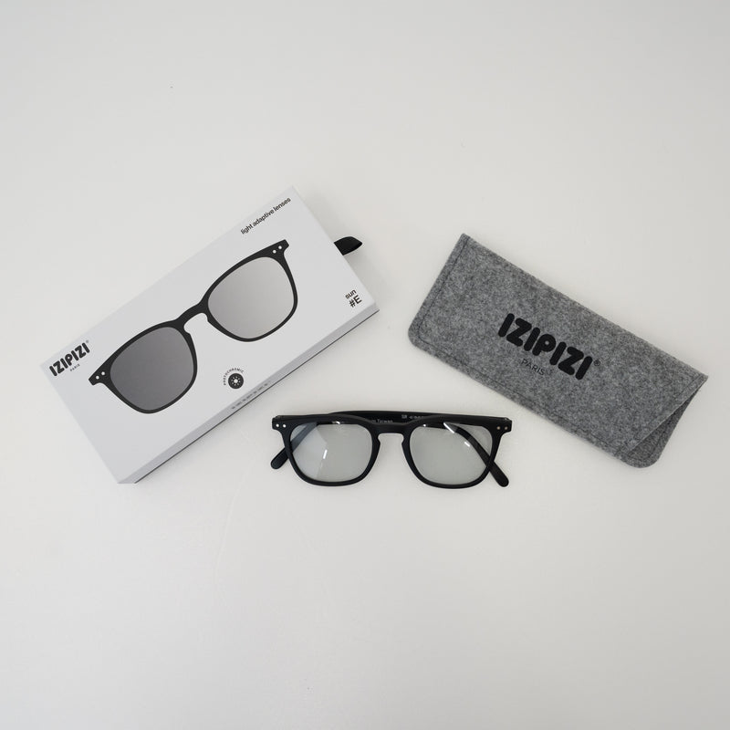 IZIPIZI SUN LIGHT ADAPTIVE #E (BLACK) 調光レンズサングラス