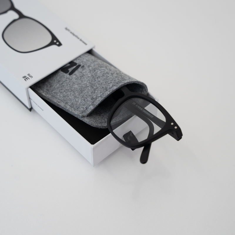 IZIPIZI SUN LIGHT ADAPTIVE #E (BLACK) 調光レンズサングラス