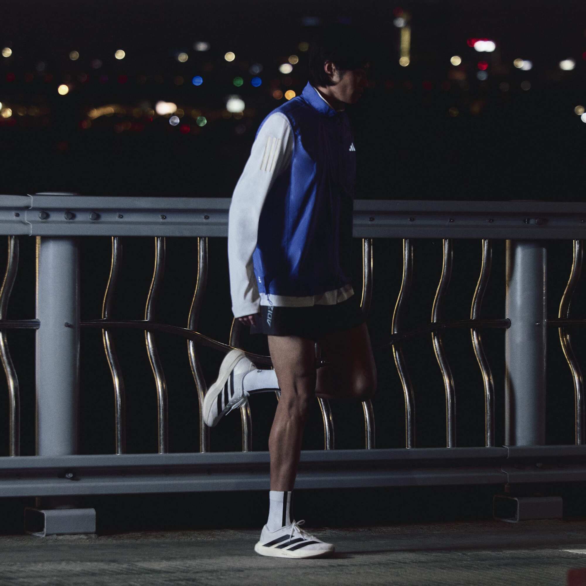 adidas ADIZERO EVO SL（Men's）クラウドホワイト/ コアブラック/クラウドホワイト