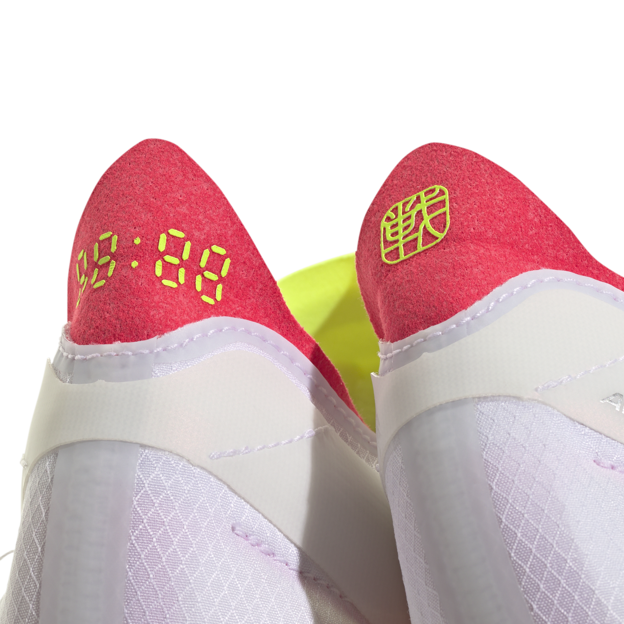 adidas ADIZERO TAKUMI SEN 11（Men's）フットウェアホワイト/コアブラック/ルシッドレッド