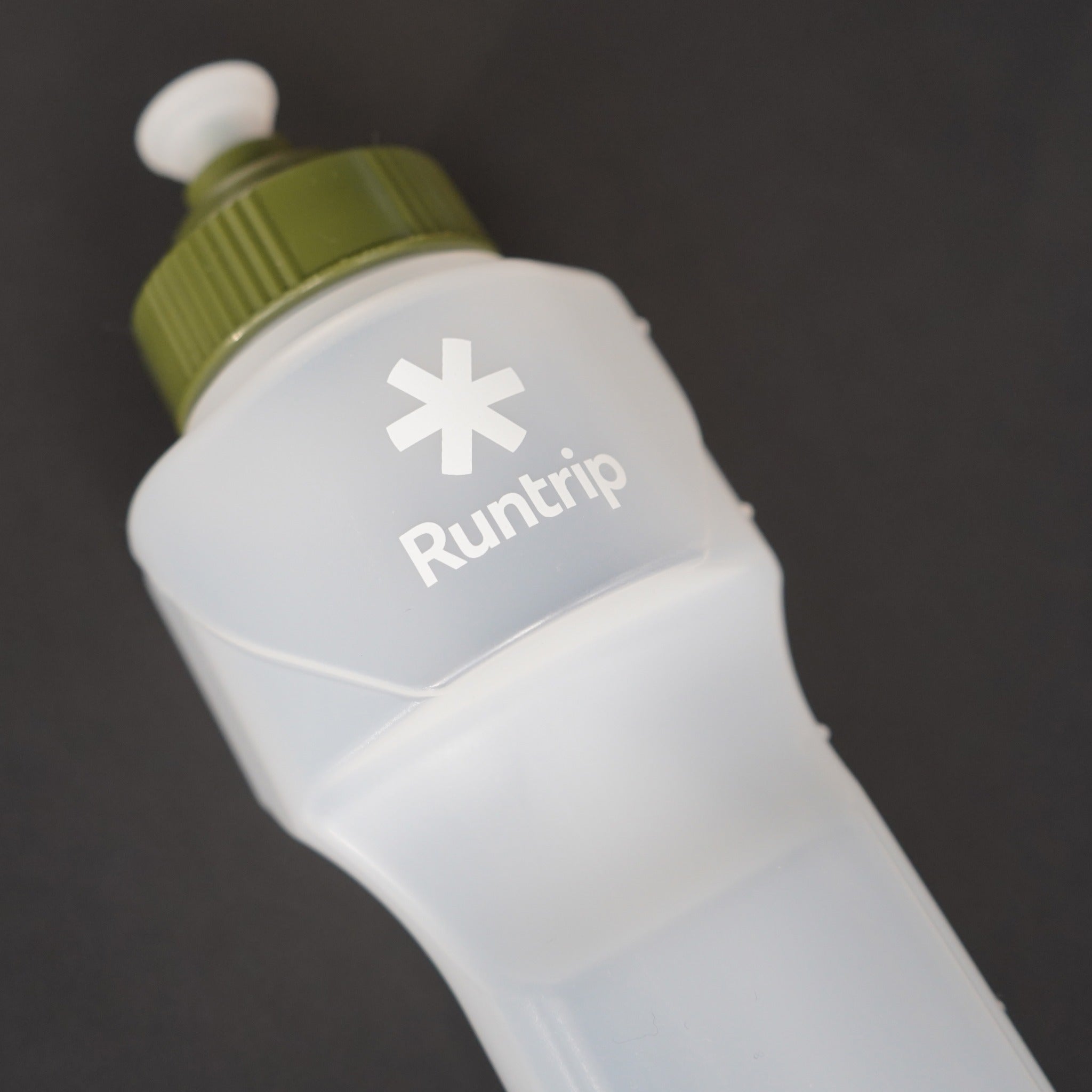 Runtrip LOGO BOTTLE｜ランニングマイボトル New Model (Khaki)