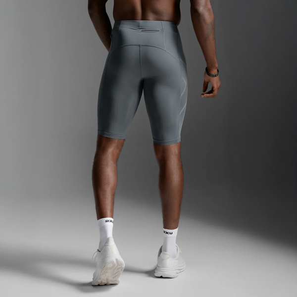 2XU | MCS メンズ ランコンプレッション ショートタイツ