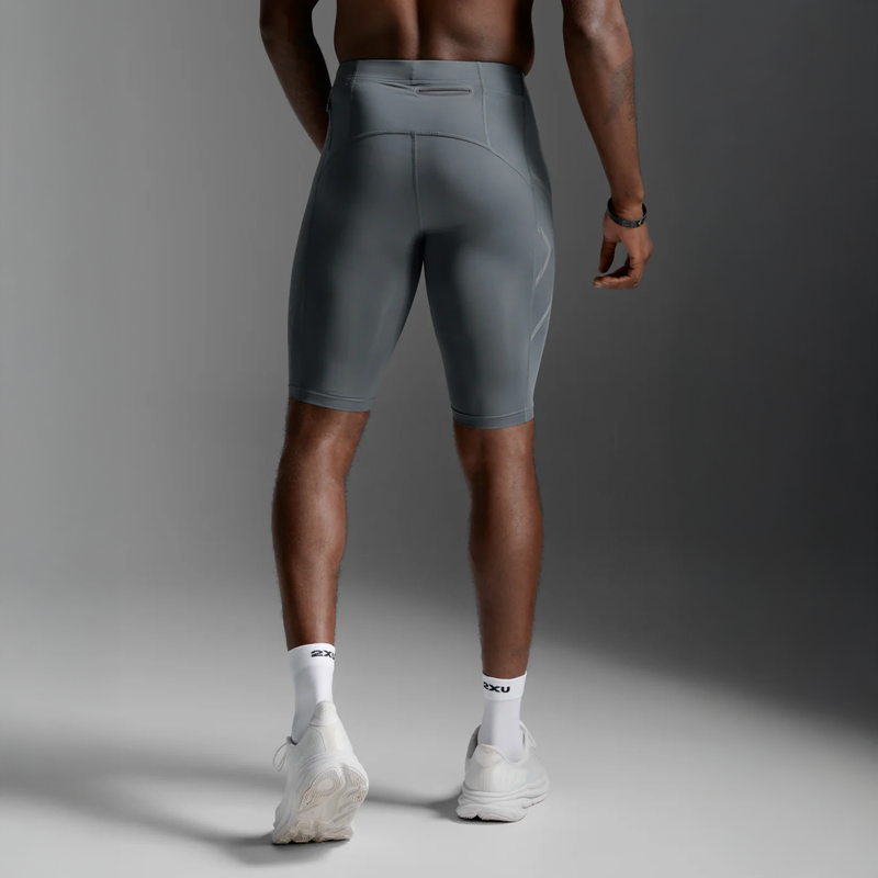 2XU | MCS メンズ ランコンプレッション ショートタイツ