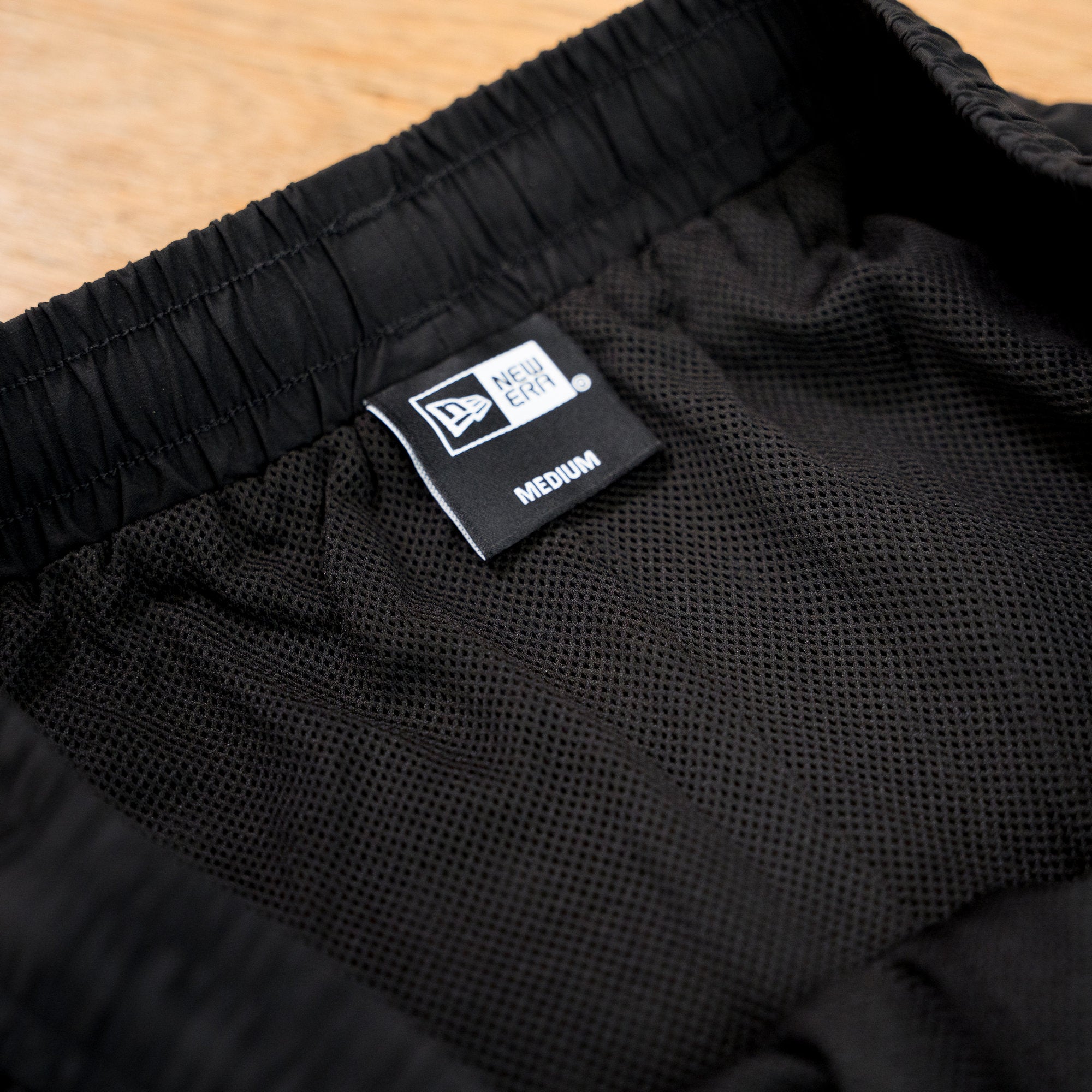 【展示サンプル】NEW ERA × Runtrip Utility Short Pants (Black)