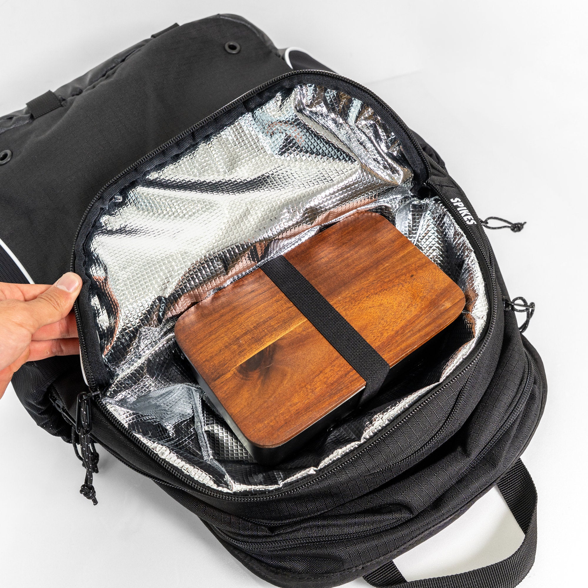 NIKE トラック バックパック ブラック/ブラック/サミット ホワイト