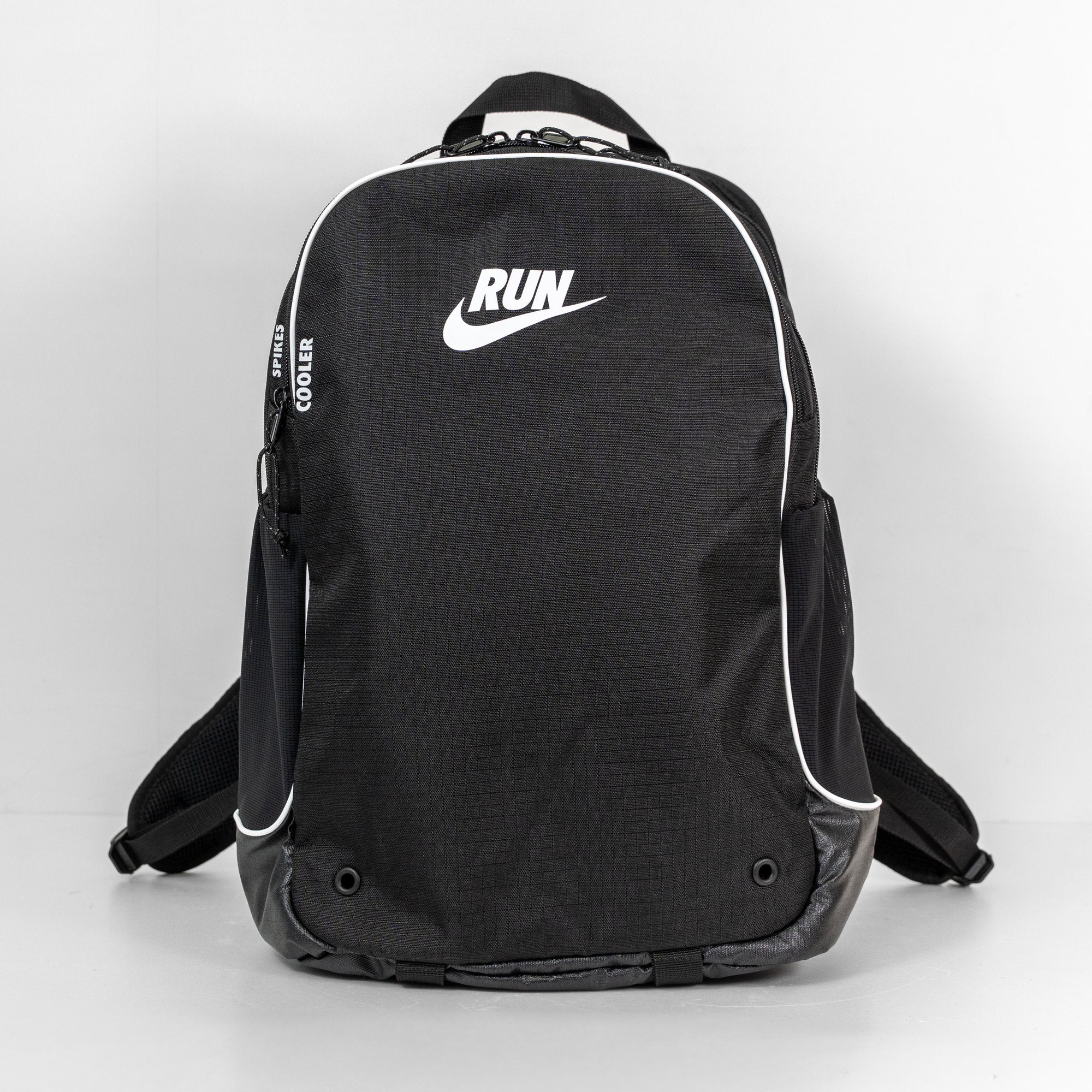 NIKE トラック バックパック ブラック/ブラック/サミット ホワイト