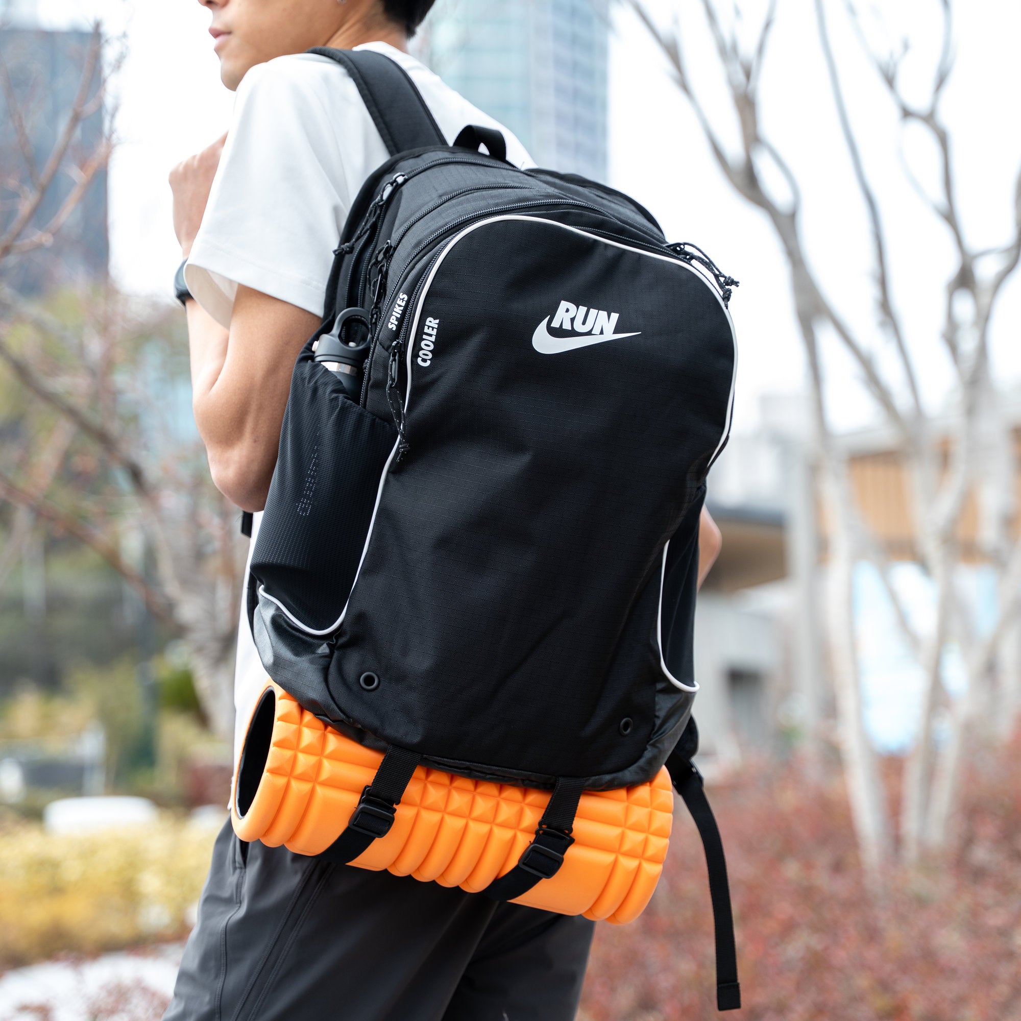 NIKE トラック バックパック ブラック/ブラック/サミット ホワイト