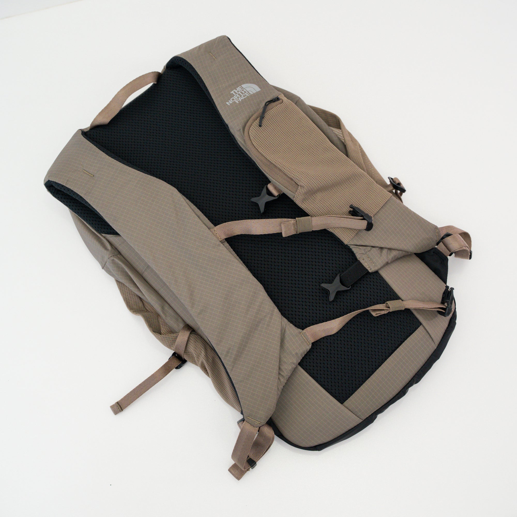 THE NORTH FACE ワンマイル16 – Runtrip Store