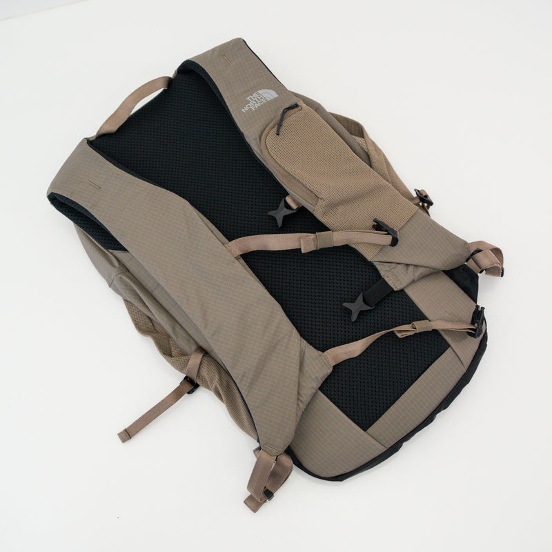 THE NORTH FACE | ワンマイル16