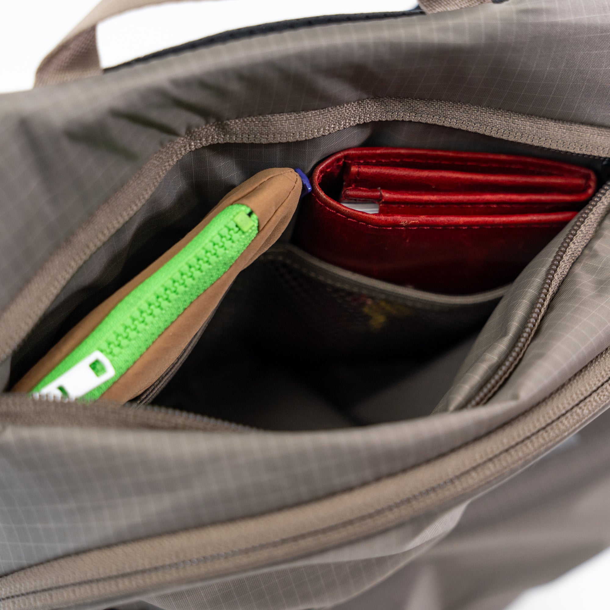 THE NORTH FACE ワンマイル16