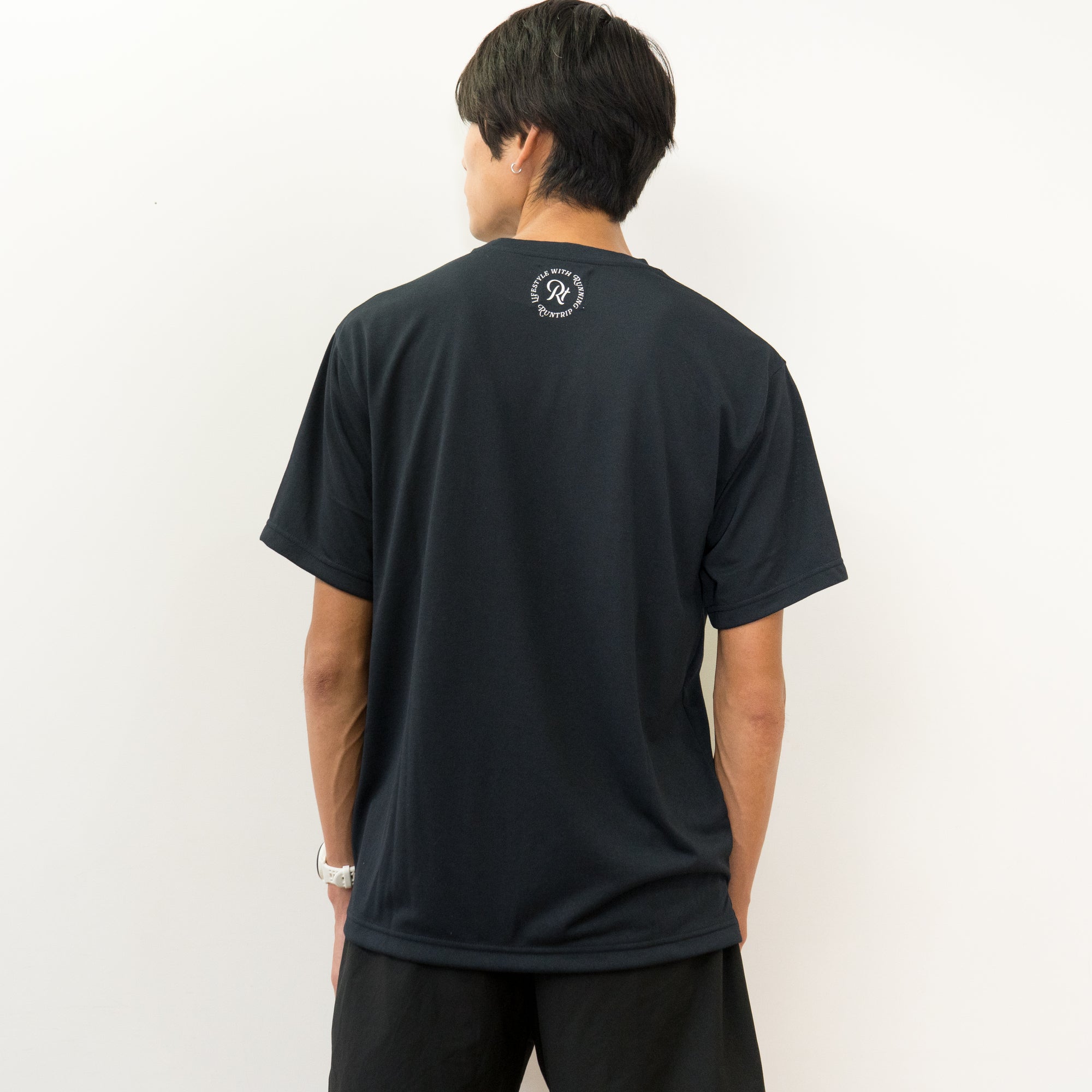 Runtrip × PROGRESS RUNNING CLUB "PRC98" Rt Logo Tee
