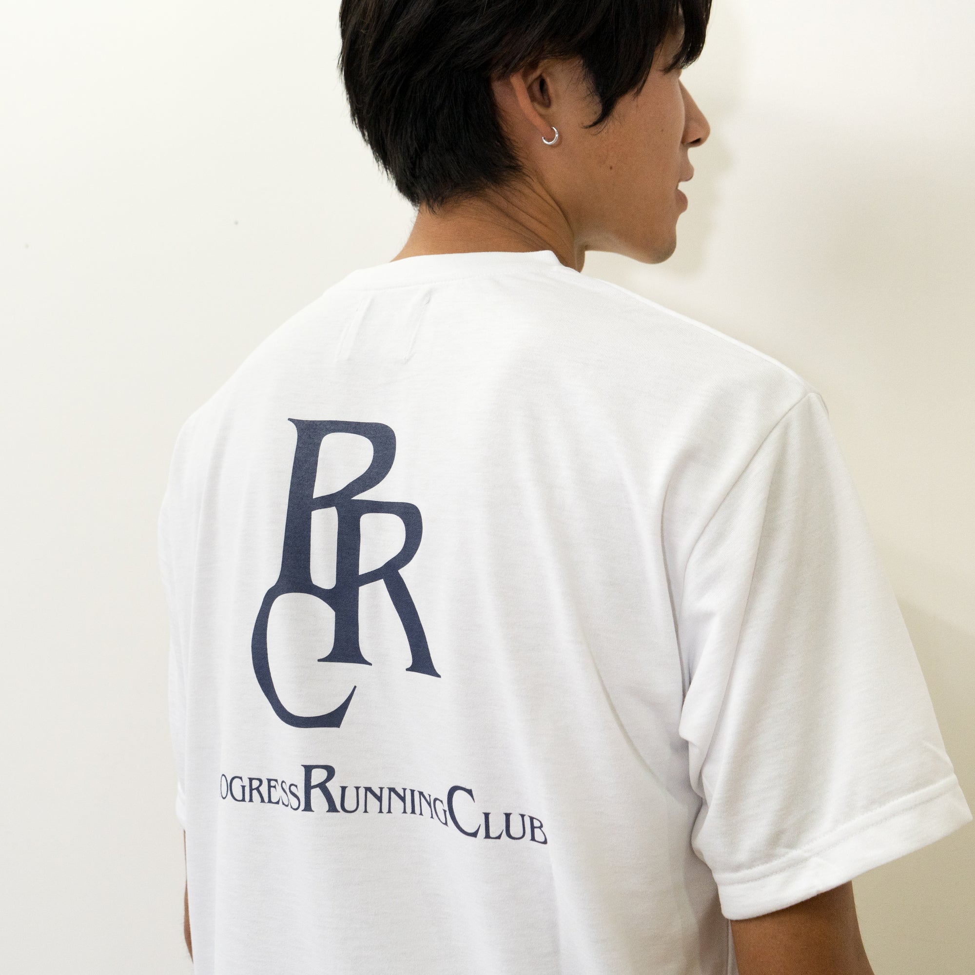 Runtrip × PROGRESS RUNNING CLUB "PRC BADGE LOGO" Rt Logo Tee