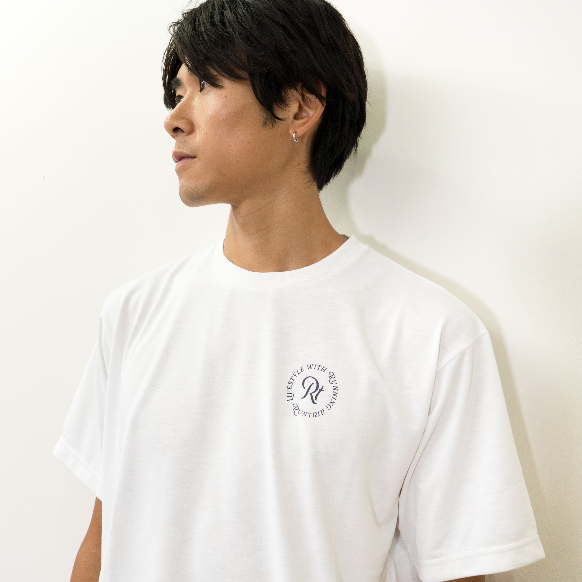 Runtrip × PROGRESS RUNNING CLUB "PRC BADGE LOGO" Rt Logo Tee