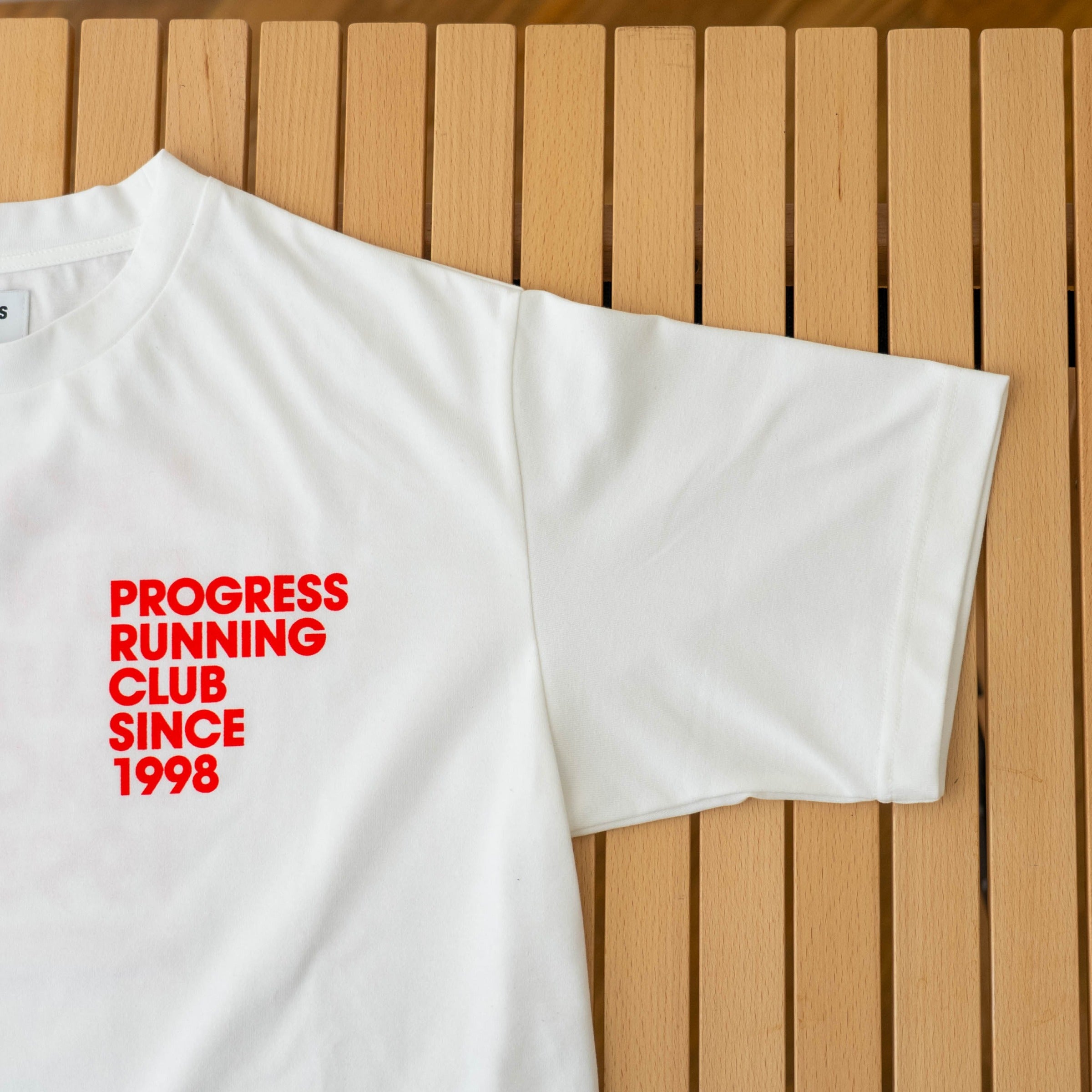 PROGRESS RUNNING CLUB "1998" Short-Sleeve Tee