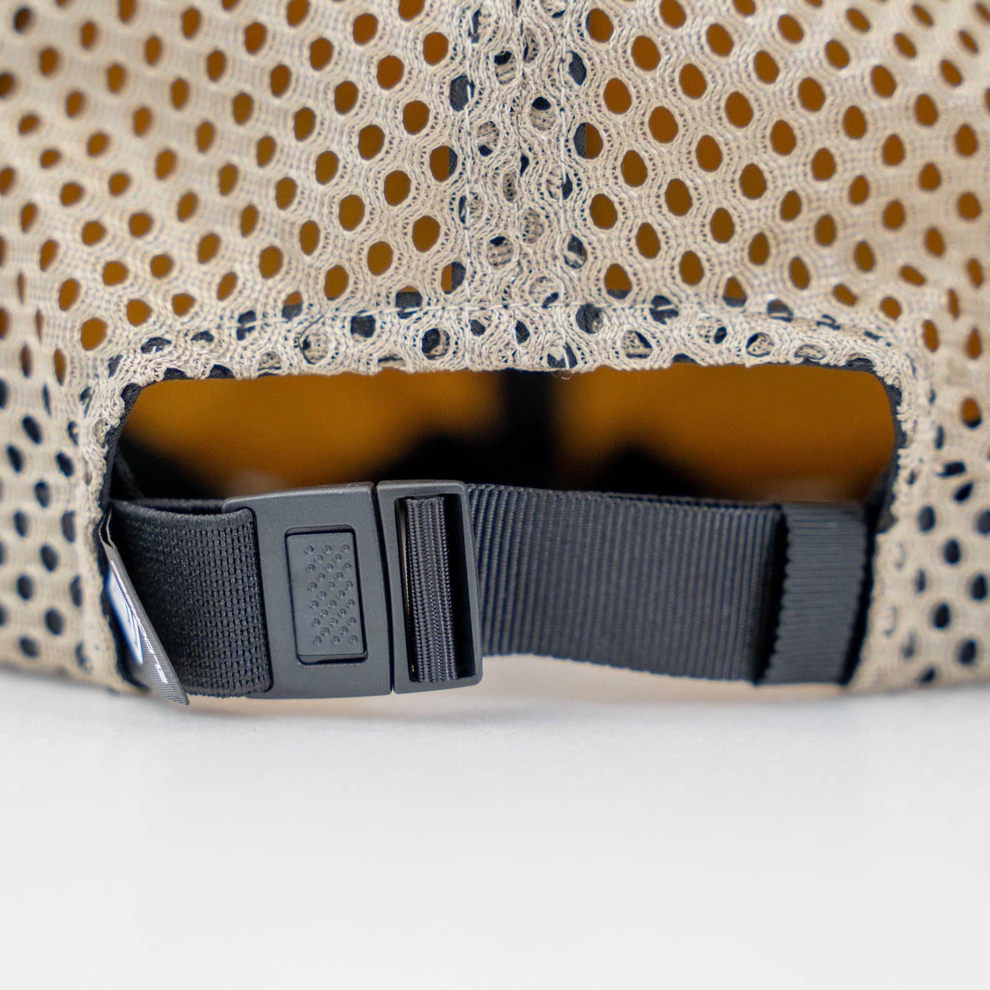 RAIDLGHT × ELDORESO Collaboration Cap